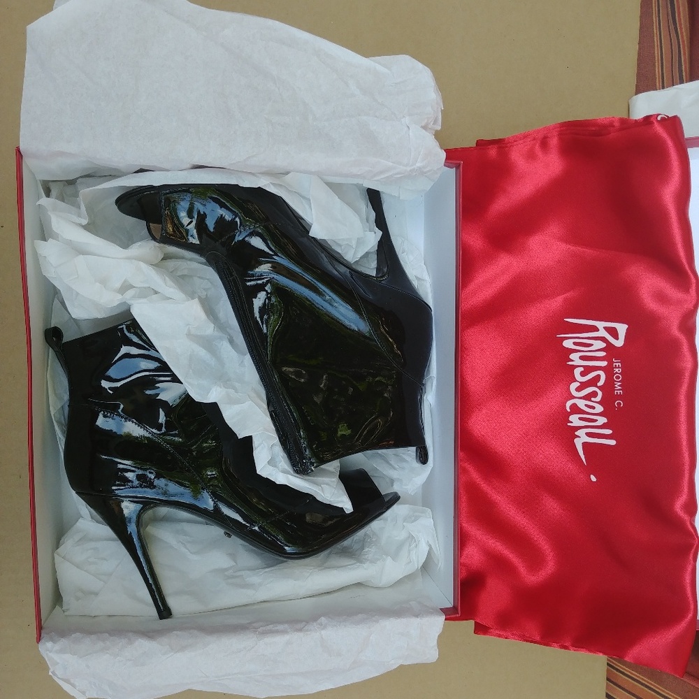 Jerome c. Rousseau andromeda patent black boots 38